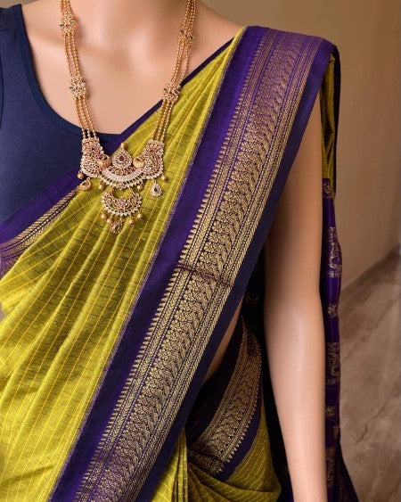 SILK COTTON SAREE WITH CHECKS