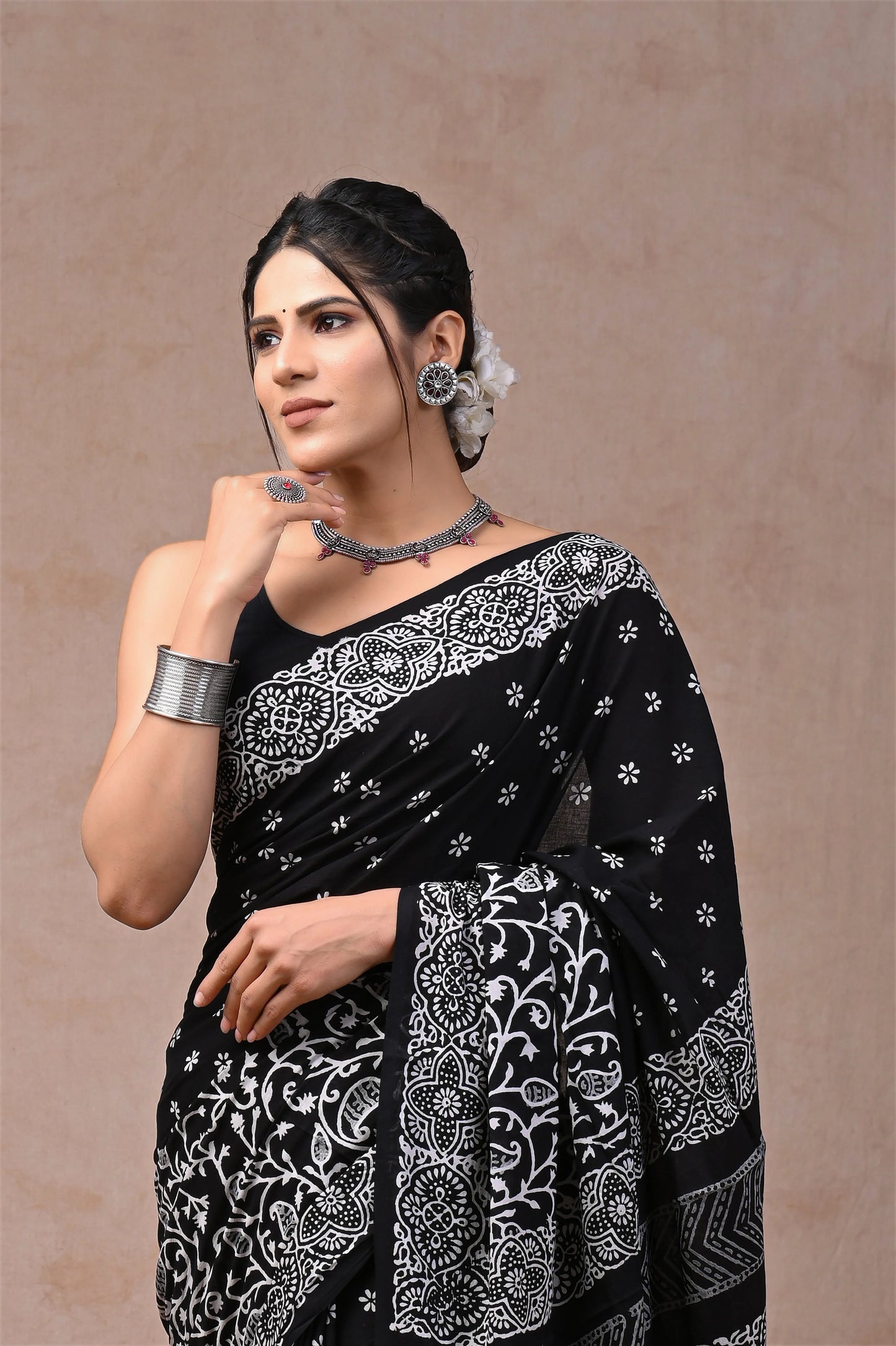 Black & White Block Printed Pure Cotton Mulmul Saree