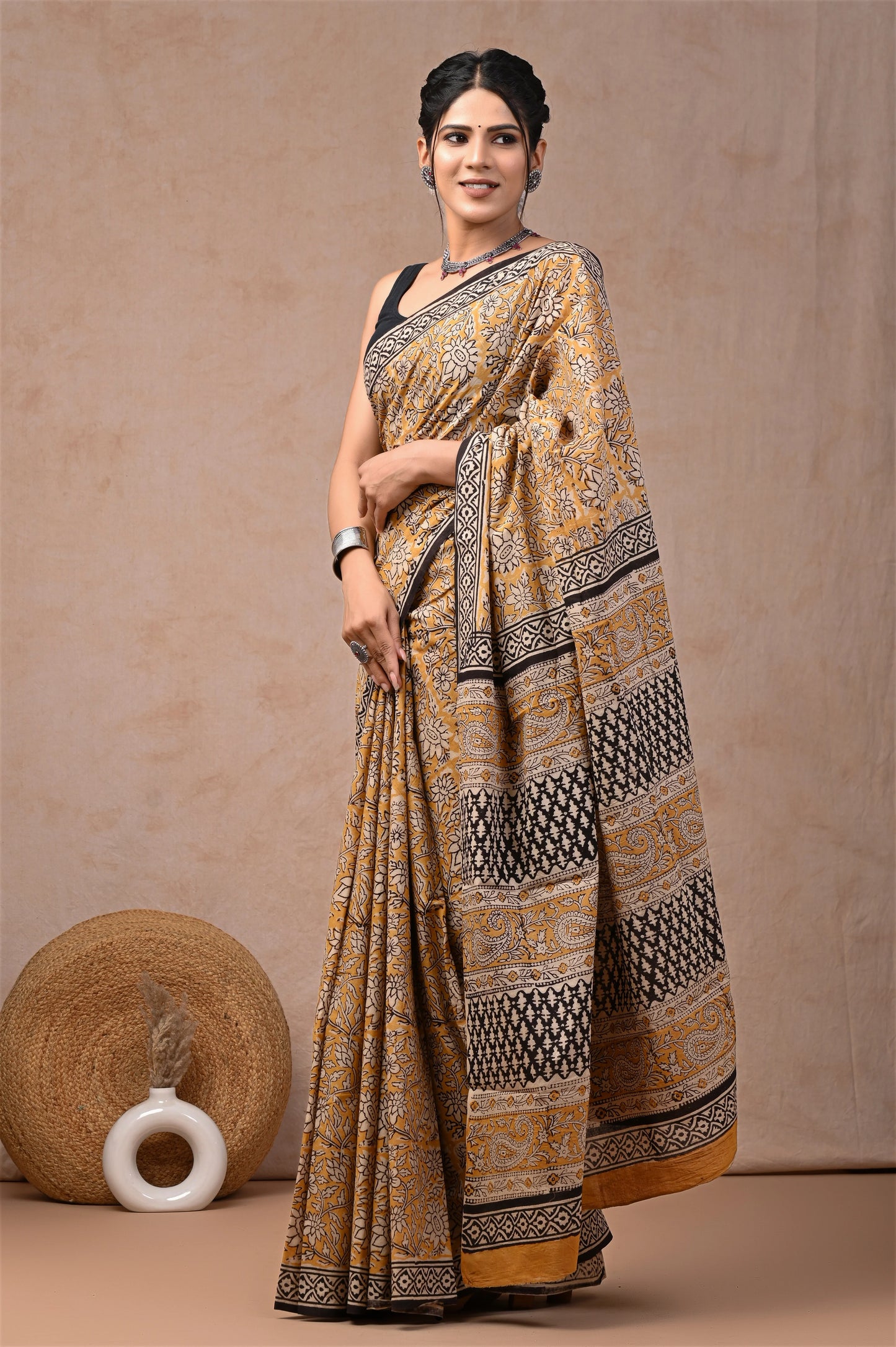 Traditional Bagru Printed Cotton Saree With Blouse