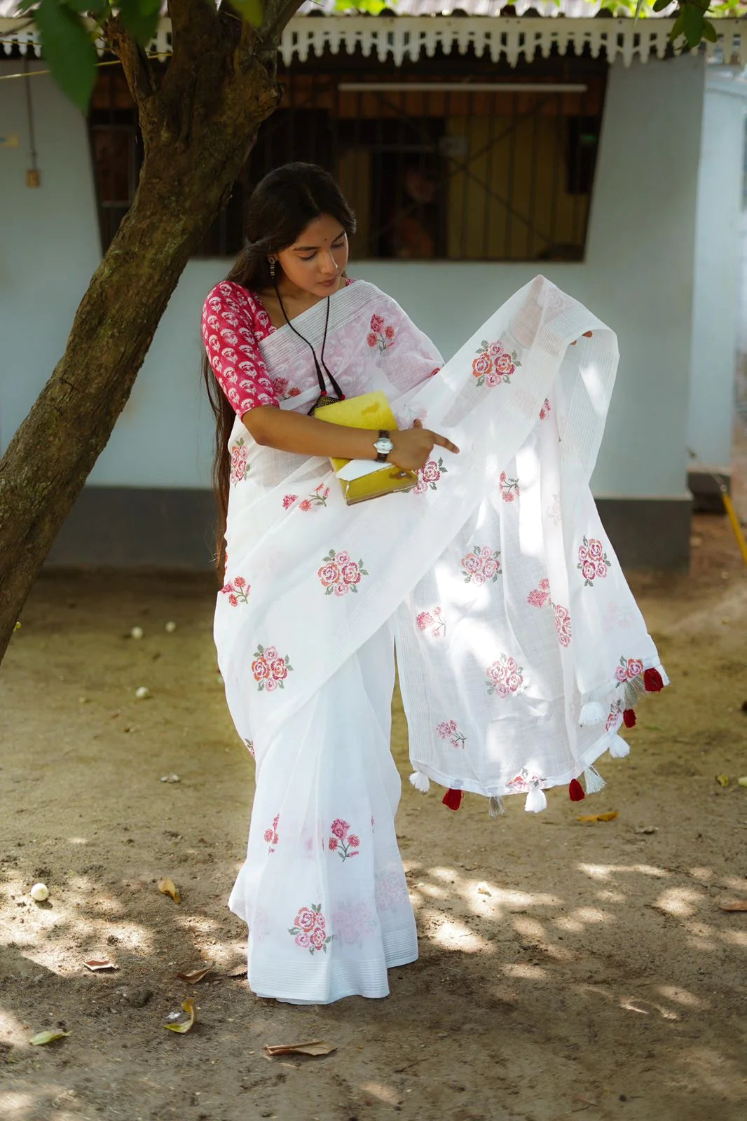 New super white linen pattu