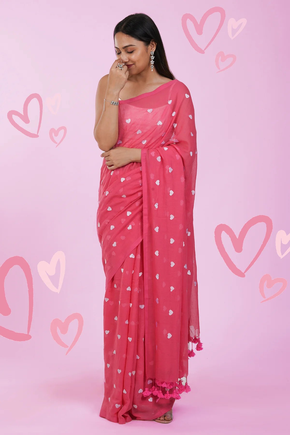 Mul cotton saree with Heart Embroidery