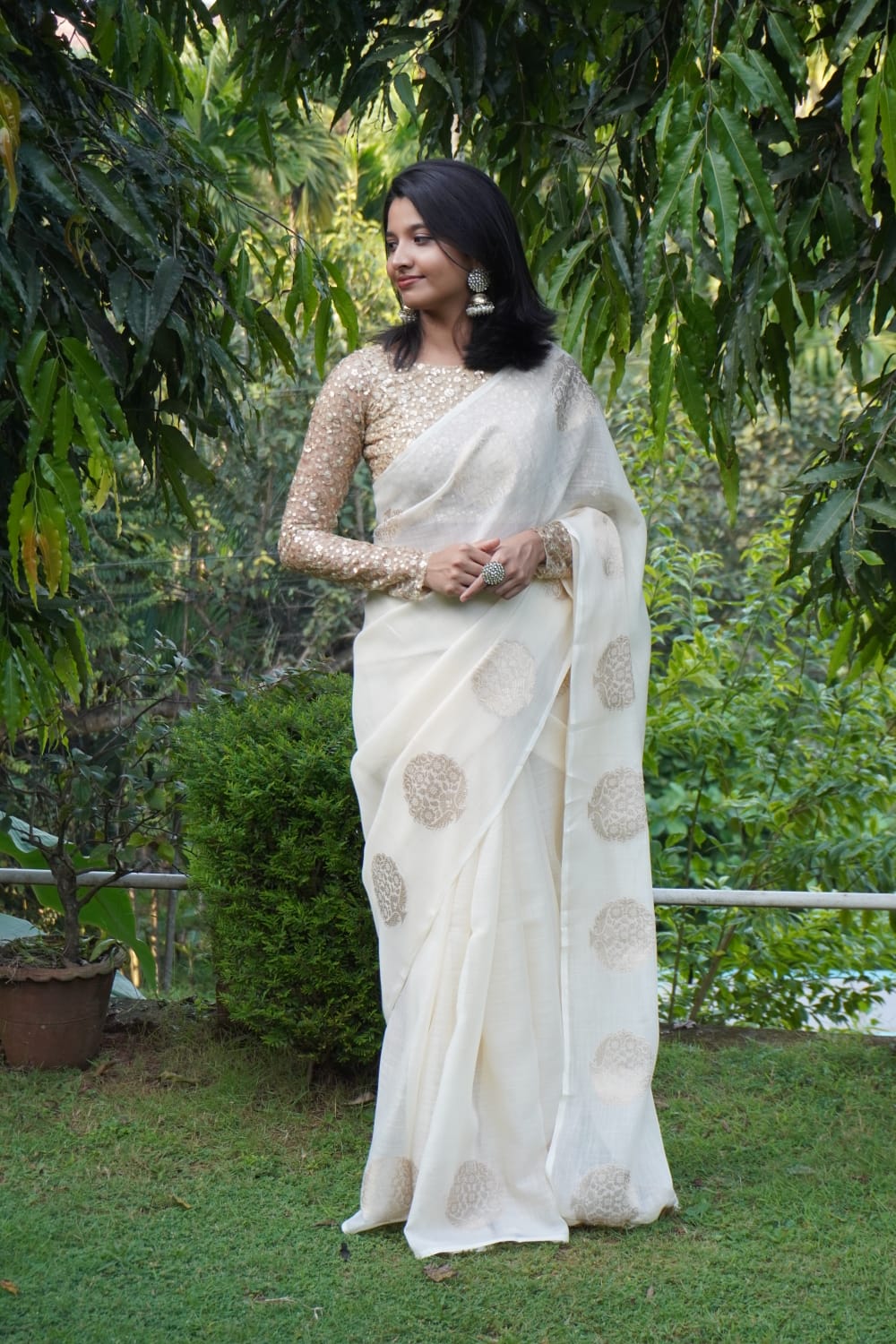 Merlin Linen saree