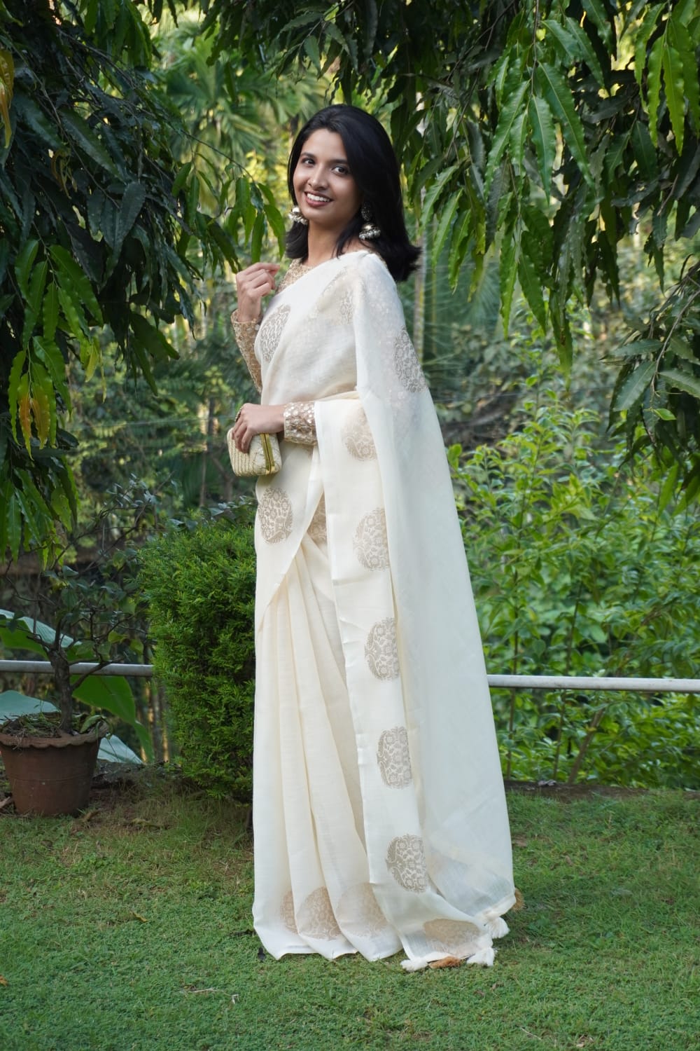 Merlin Linen saree