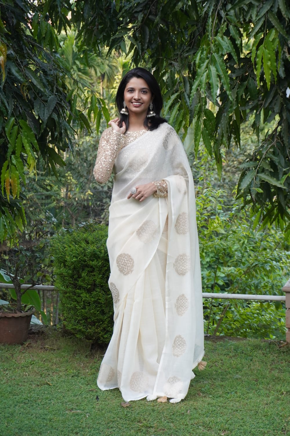 Merlin Linen saree