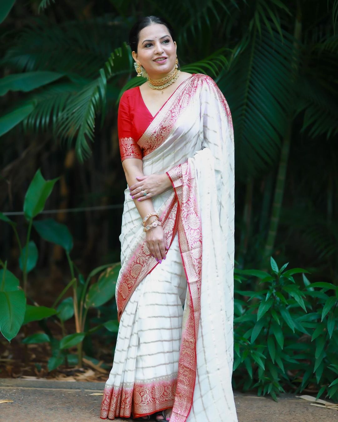 Pure georgette chex saree