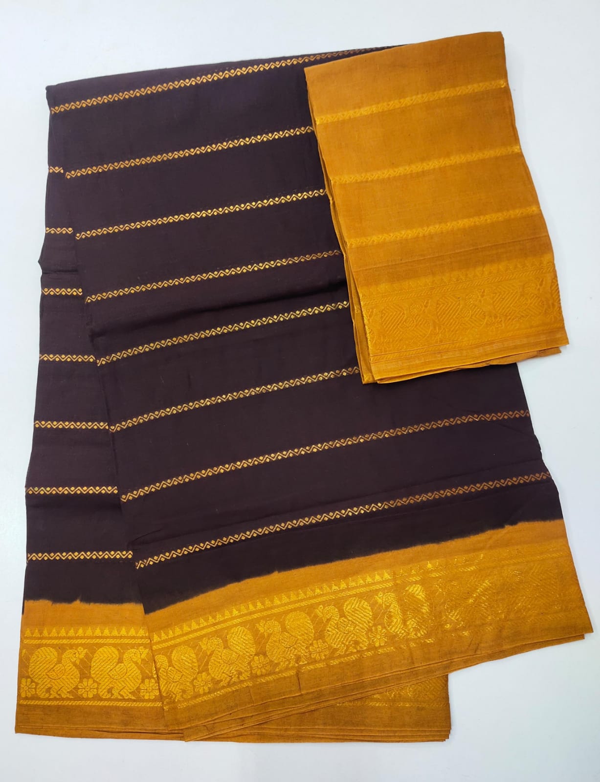 Madurai Sungudi saree