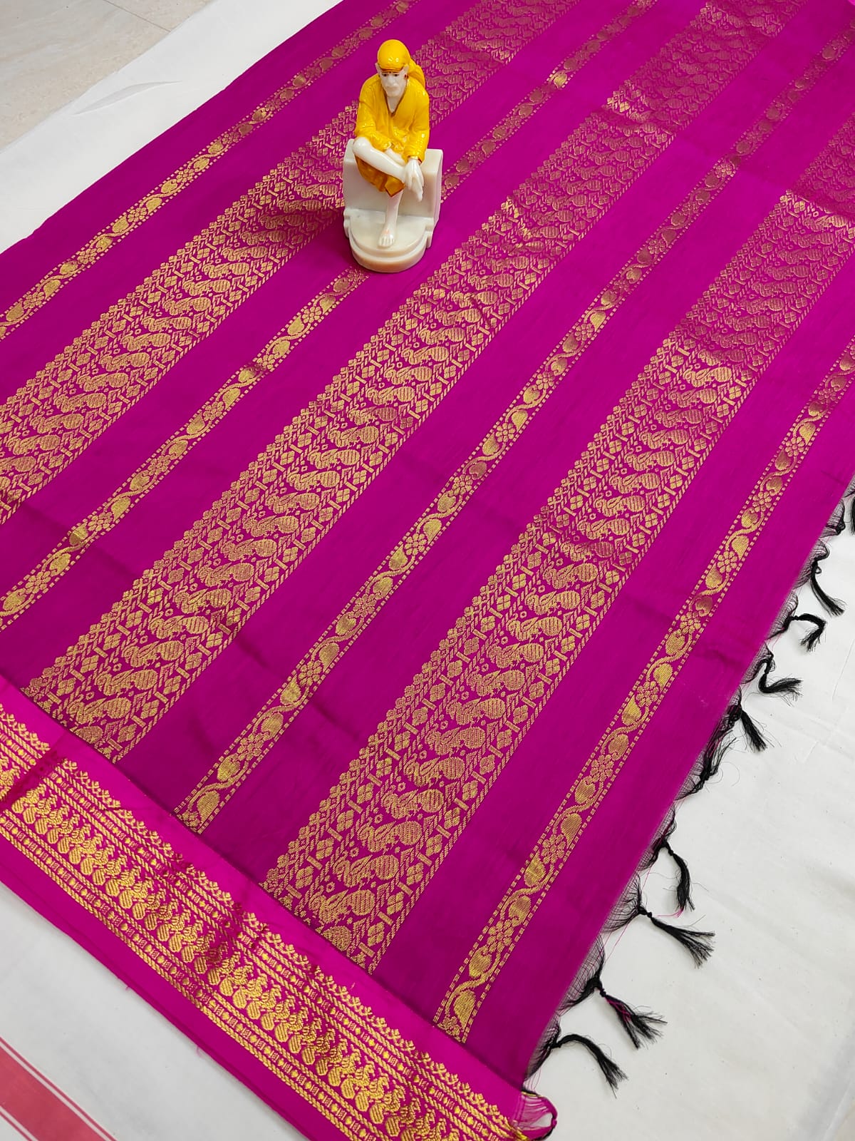 Azhagiye Madurai cotton Silk Saree