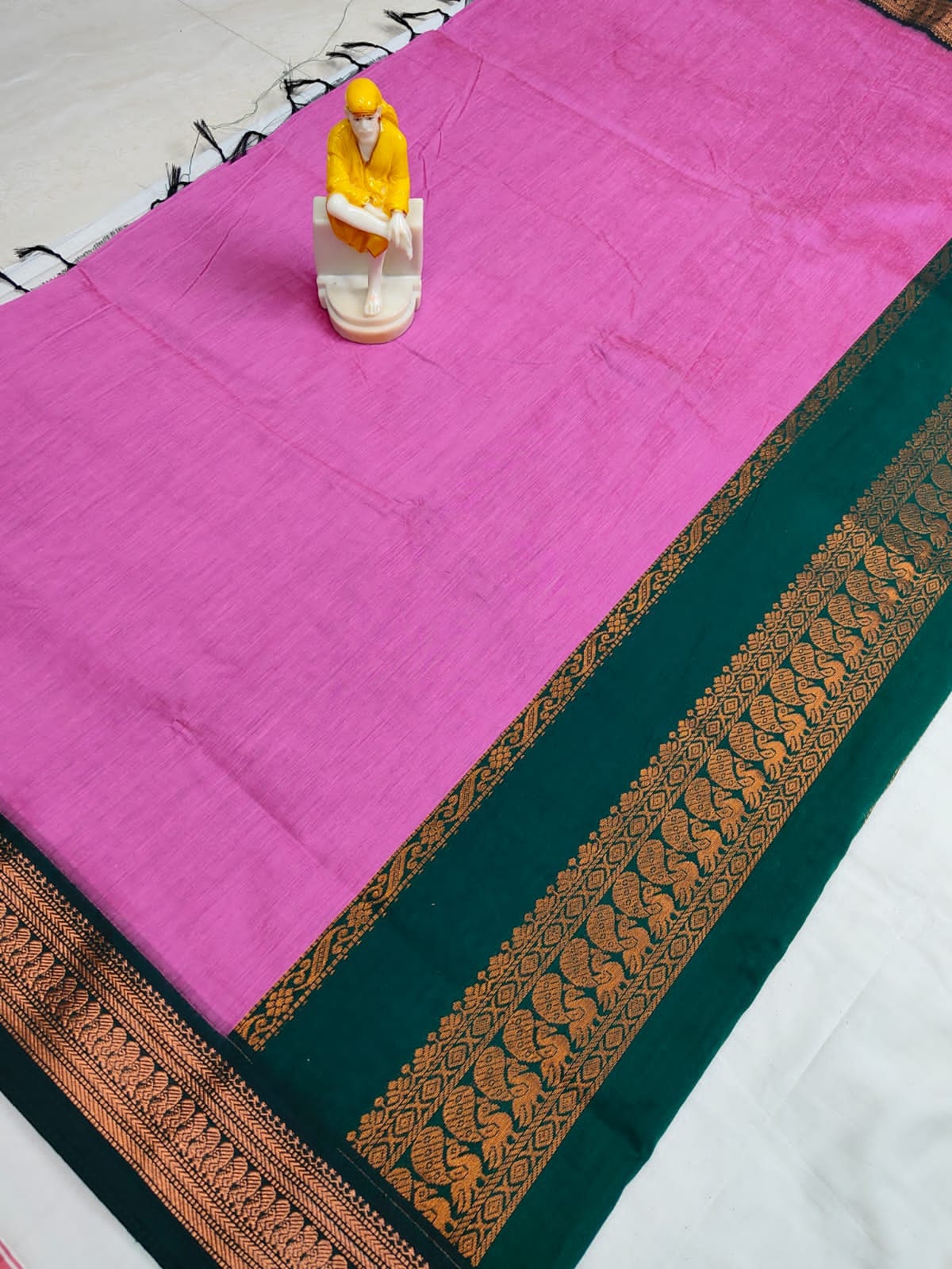 Azhagiye Madurai cotton Silk Saree