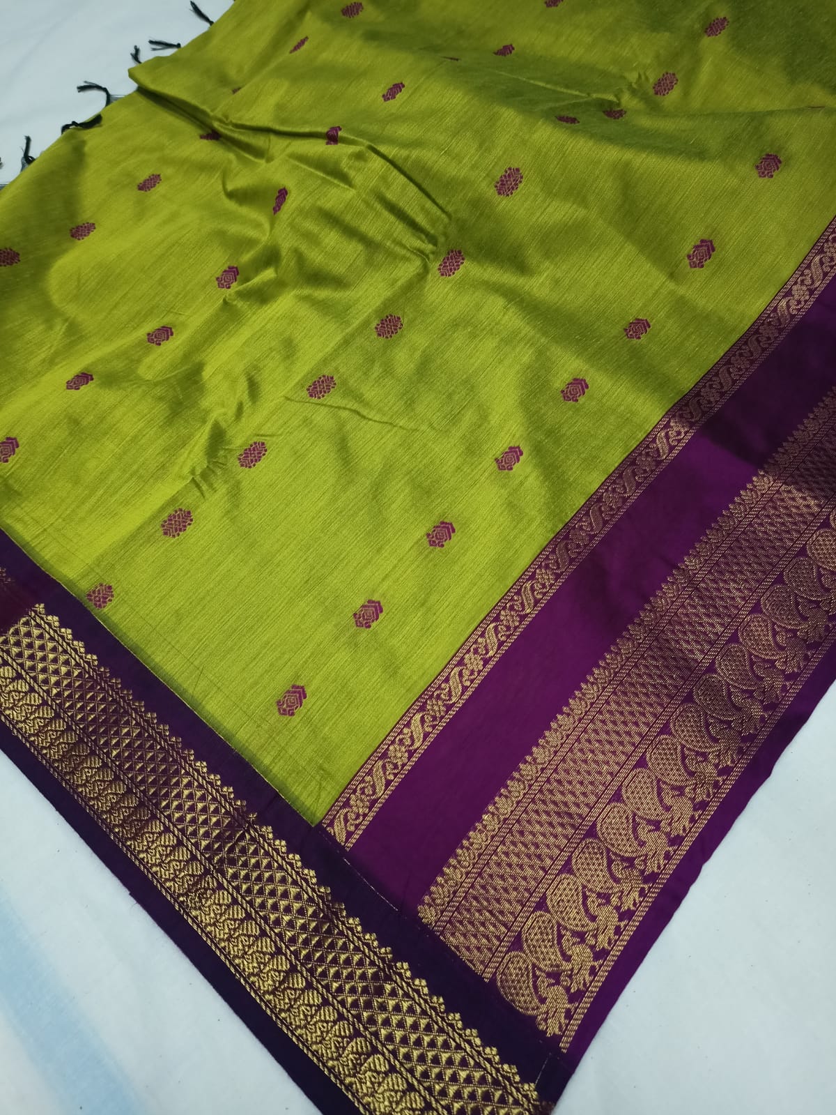 Azhagiye Madurai cotton Silk Saree