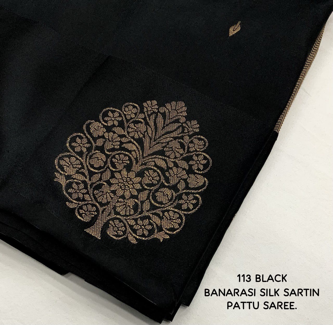 BANARASI SARTIN PATTU SAREE.