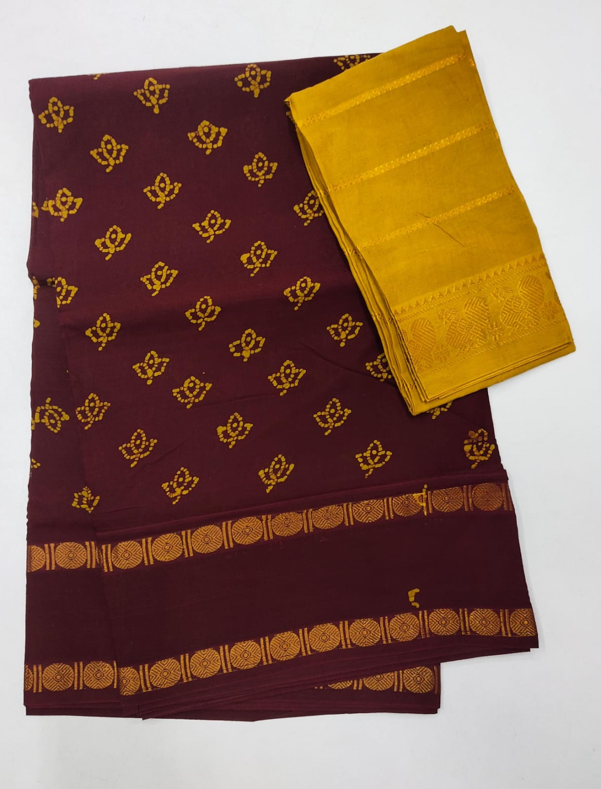 Madurai Sungudi Saree