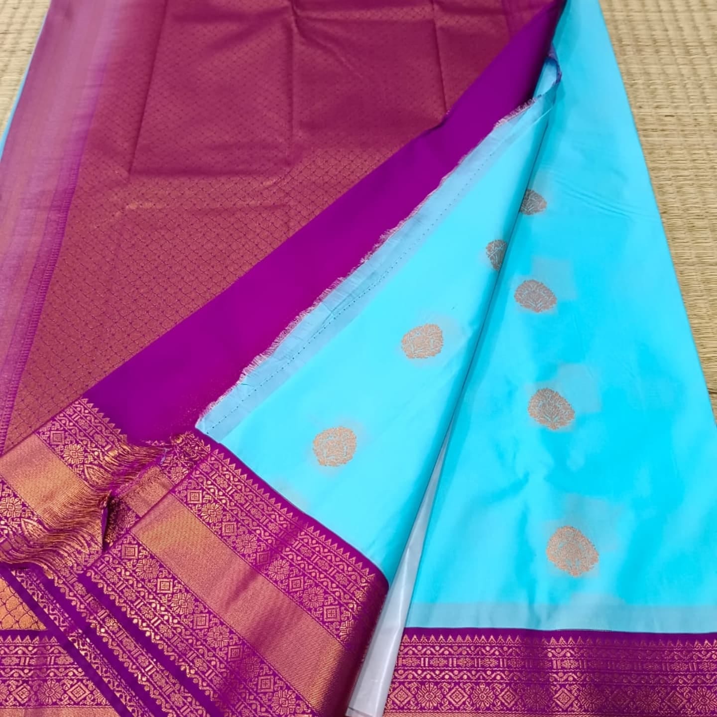 Ramya Pandian Inspired Semi Kanchi Silk Saree