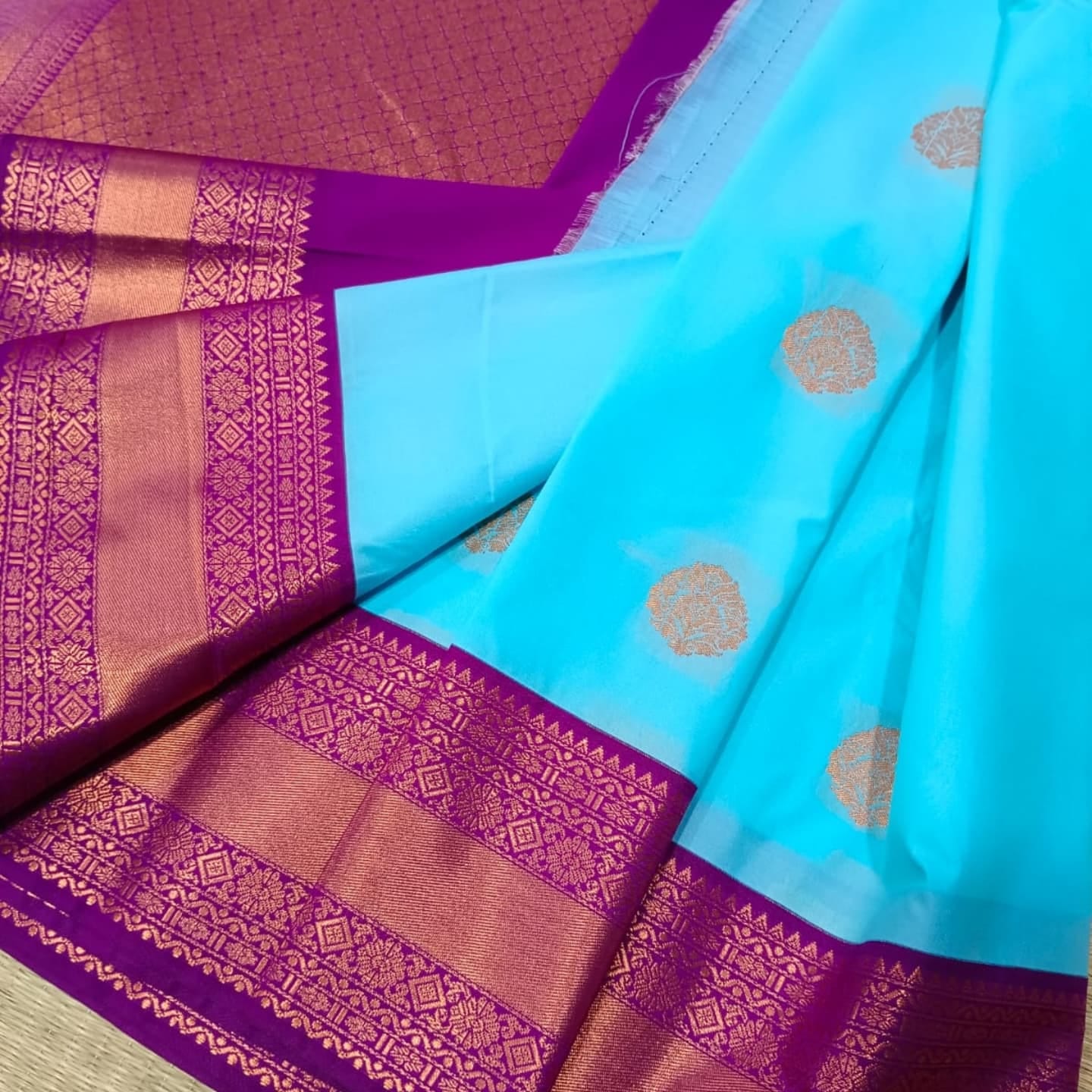 Ramya Pandian Inspired Semi Kanchi Silk Saree